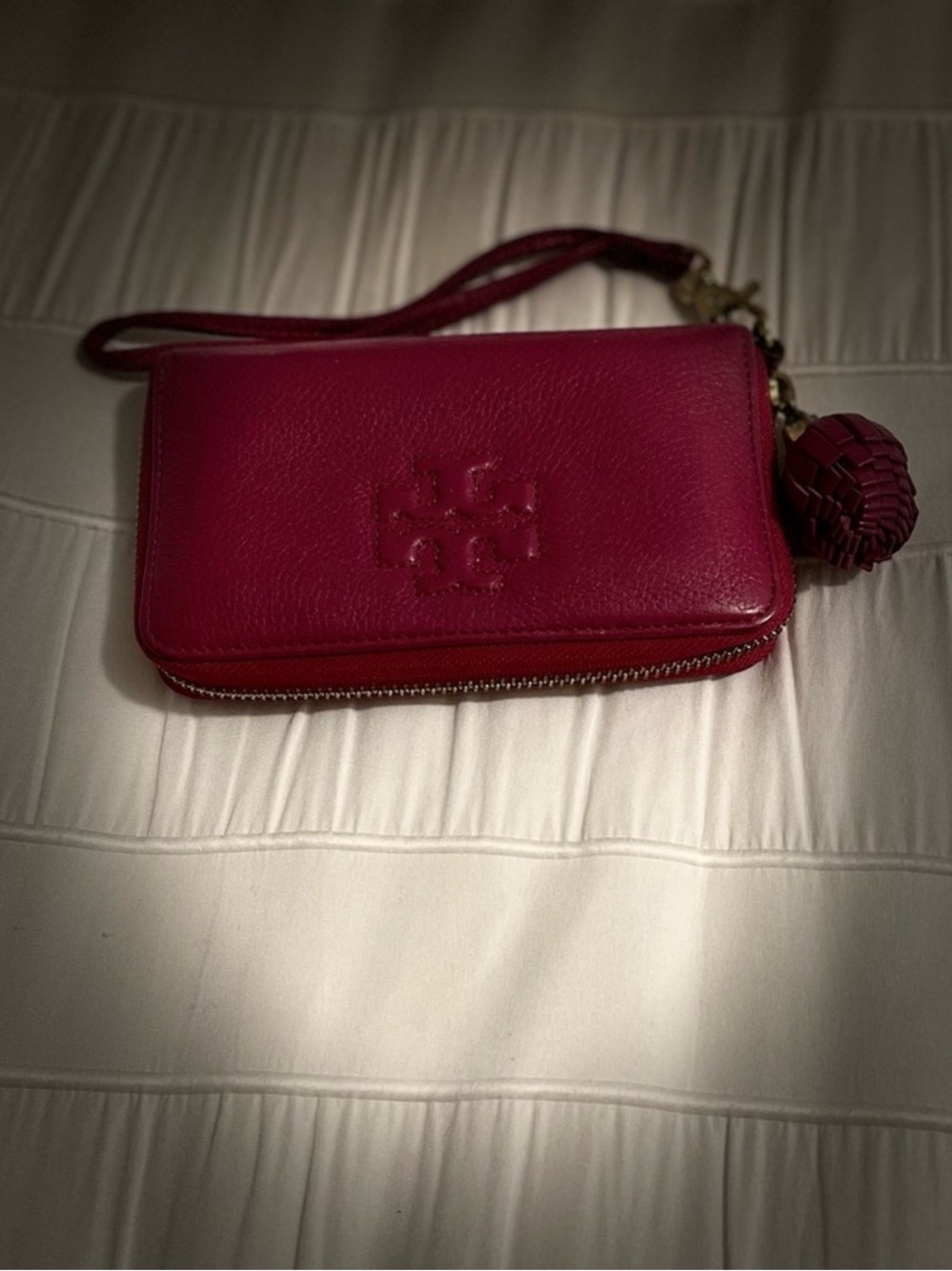 Tory Burch Fuchsia Leather Wristlet - Preowned